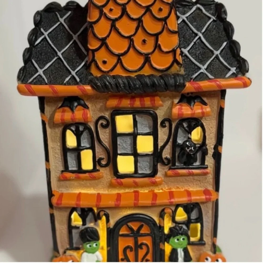 CANDY CORN LANE Halloween Led Haunted House Light Up Frosted 10